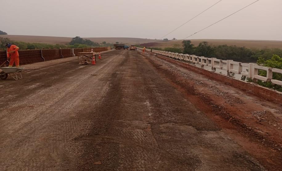 PR-457 Ponte sobre o Rio Ivaí em reforma