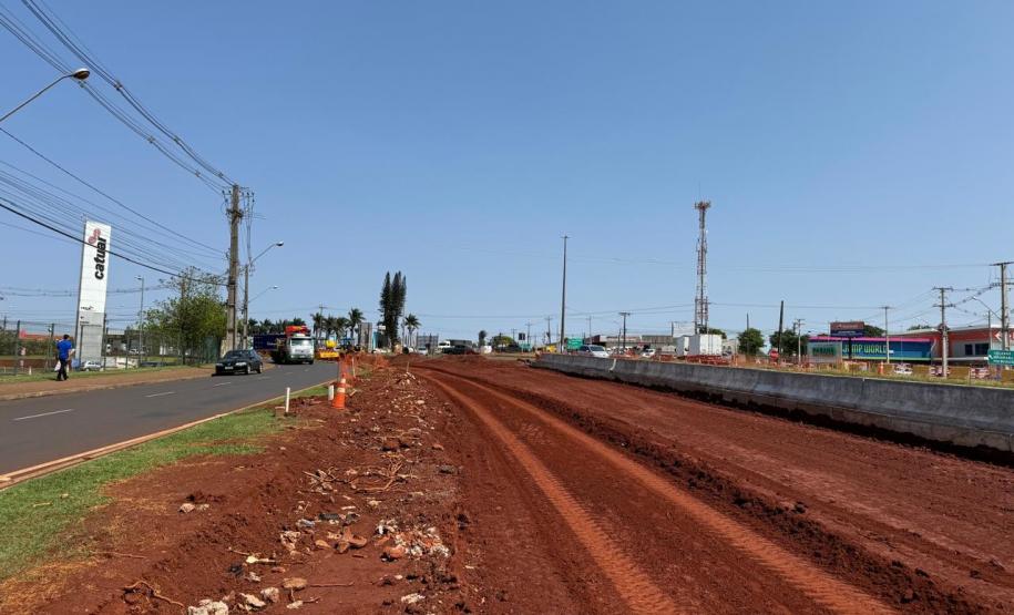 Obra de implantação do Trevo do Catuaí em Maringá
