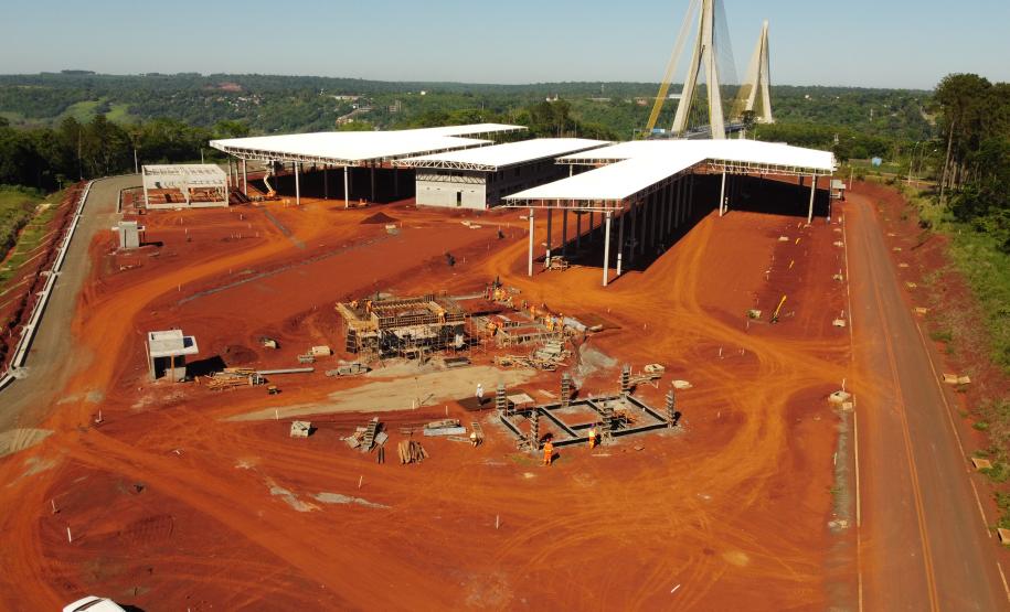 Aduana Brasil-Paraguai externo