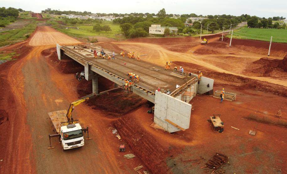 Viaduto Av. Felipe Wandscheer