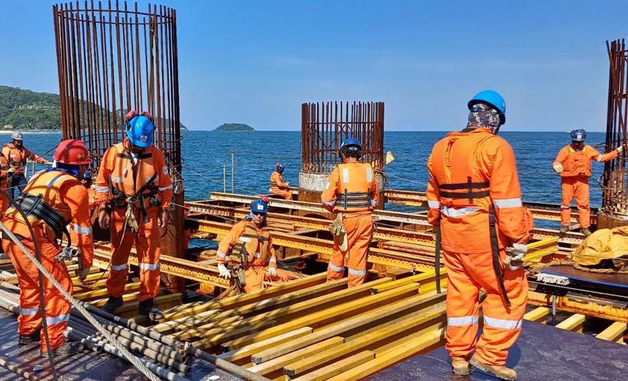 Ponte de Guaratuba chega a 27,1% de execução