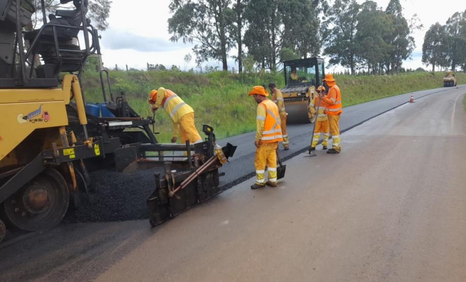 PR-459 serviços de conservação do pavimento entre Pinhão e Reserva do Iguaçu