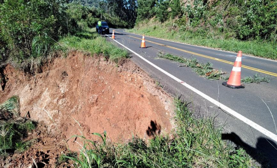 PR-170 em Bituruna - trechos danificados pelas chuvas