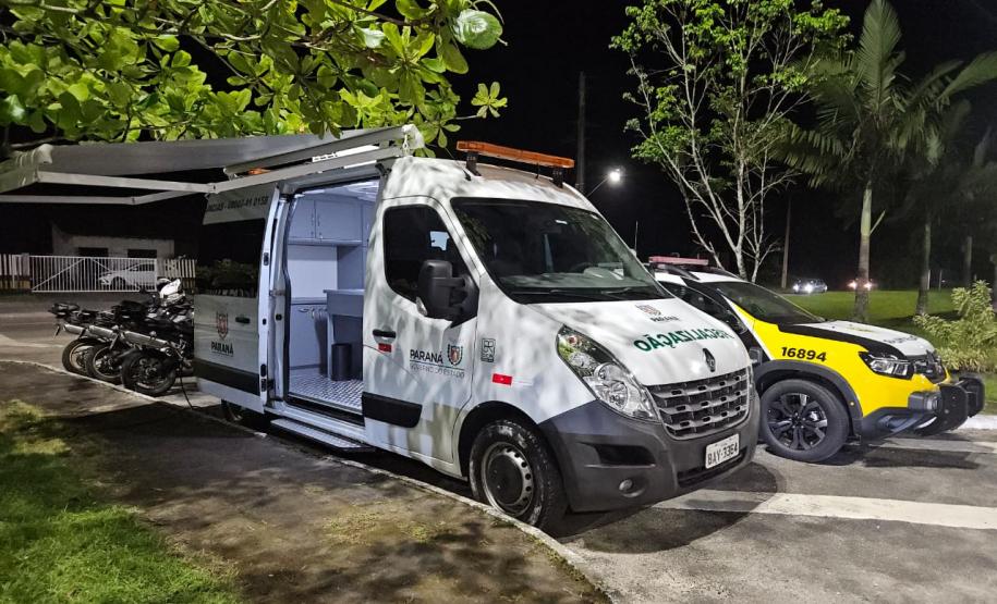 Operação do DER/PR para fiscalização de transporte rodoviário comercial de passageiros