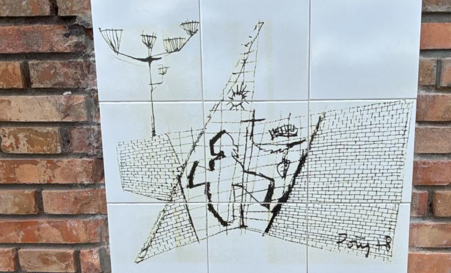 Monumento restaurado de Poty Lazzarotto na PRC-280 em Palmas