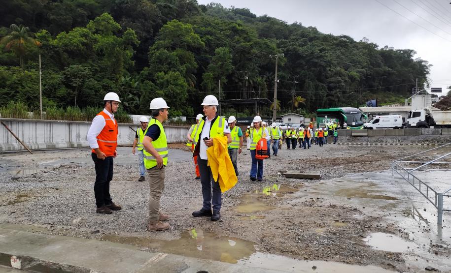 Ponte de Guaratuba - visita de comitiva