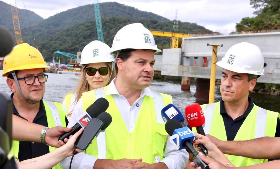 Ponte de Guaratuba - visita técnica do secretário