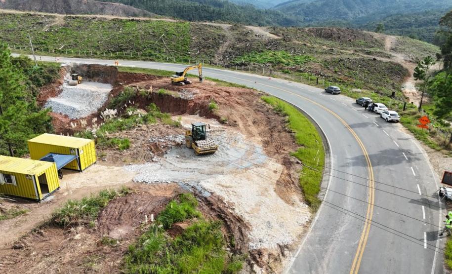 Recuperação do km 37+350 da PR-092 em Rio Branco do Sul
