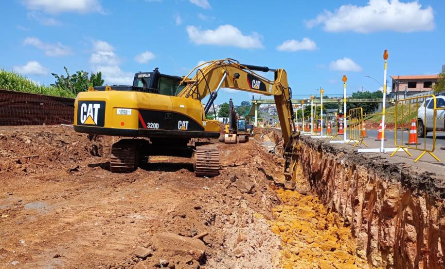 PR-160 obras da nova trincheira em Telêmaco Borba