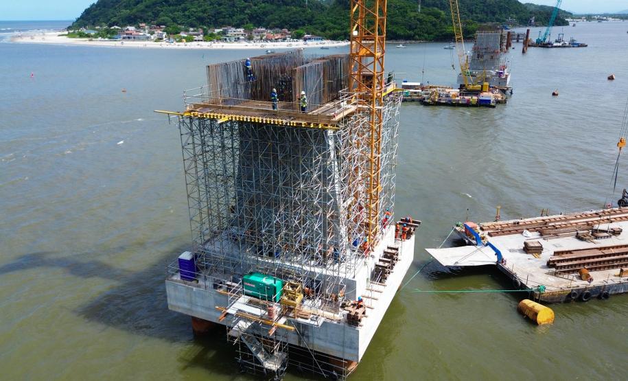 Ponte de Guaratuba chega a 44,2%