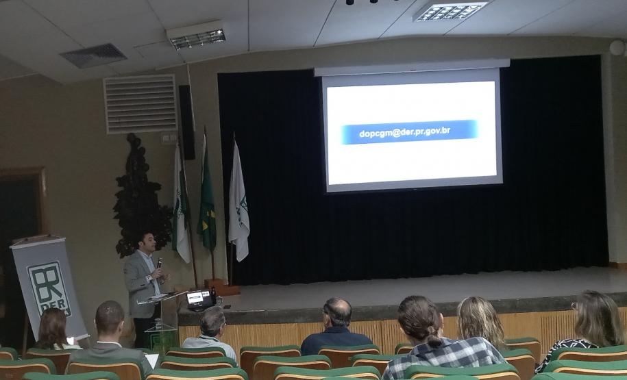 Audiência conservação do pavimento de rodovias estaduais