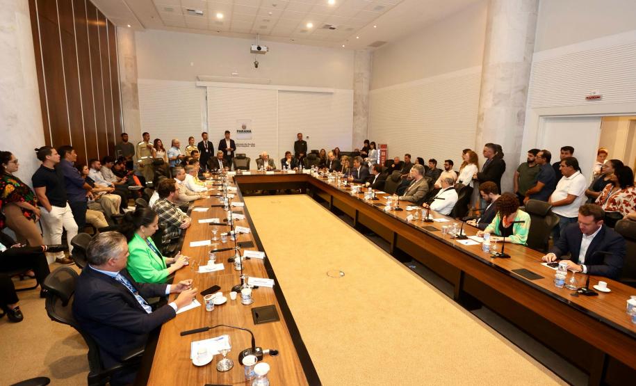 Evento de lançamento das Ações de Aceleração da Estratégia BIM Paraná para 2025-2026