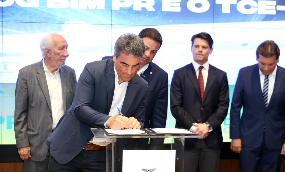 Evento de lançamento das Ações de Aceleração da Estratégia BIM Paraná para 2025-2026