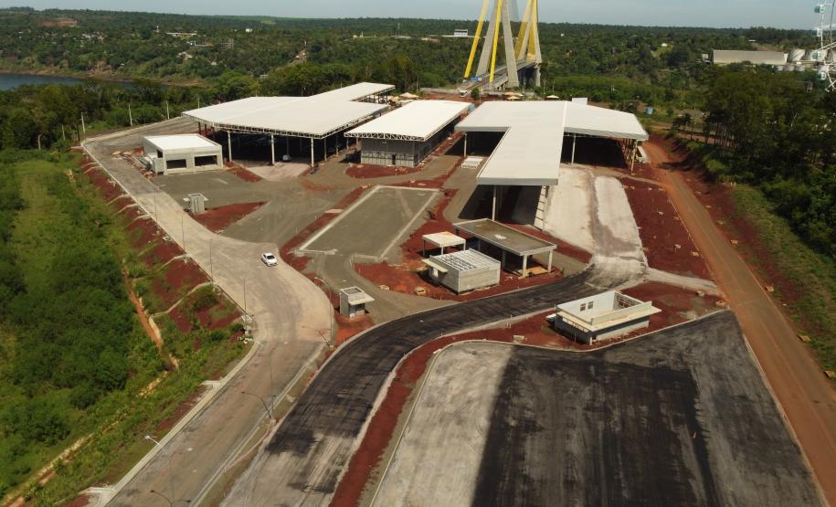 Perimetral Leste de Foz do Iguaçu - aduana Brasil - Paraguai