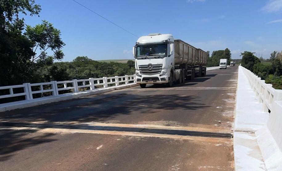 PR-492 ponte sobre o Rio Ivaí entre Rondon e Paraíso do Norte