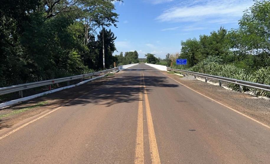 PR-492 ponte sobre o Rio Ivaí entre Rondon e Paraíso do Norte