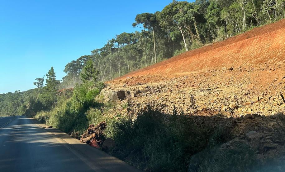 PRC-466 detonação de rochas na duplicação em Guarapuava