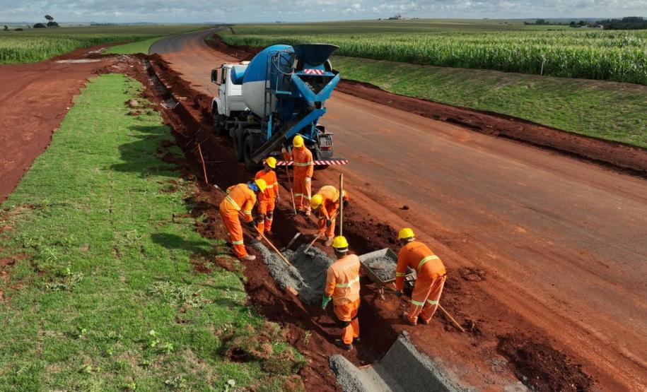 Contorno de Palotina em obras
