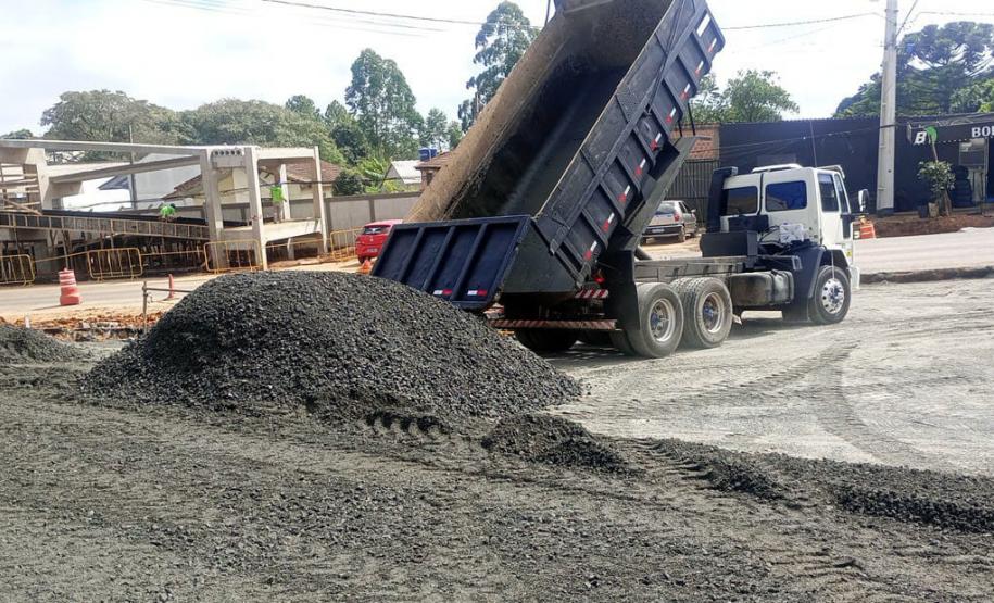 PR-160 serviços de adequação no trecho urbano em Imbaú