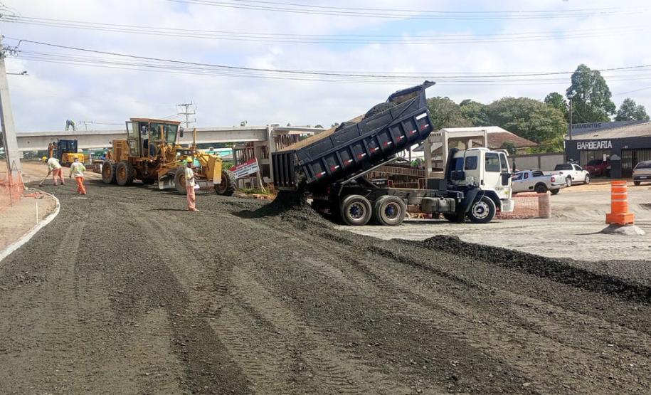 PR-160 serviços de adequação no trecho urbano em Imbaú