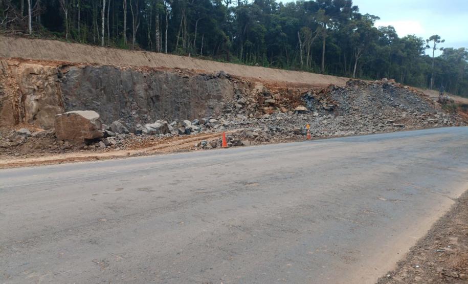 PRC-466 km 254 em Guarapuava, local da nova detonação de rochas