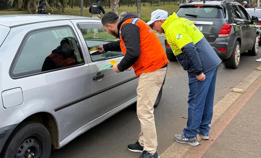 Blitz educativa do Maio Amarelo em Guarapuava
