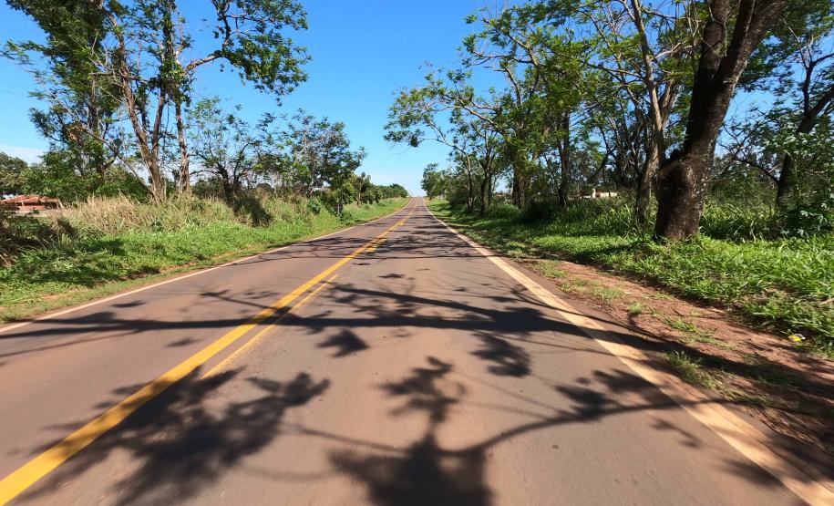 PR-218 entre Paranavaí e Amaporã