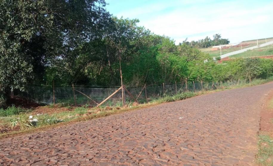 PR-574 entre Cafelândia e Palmitópolis