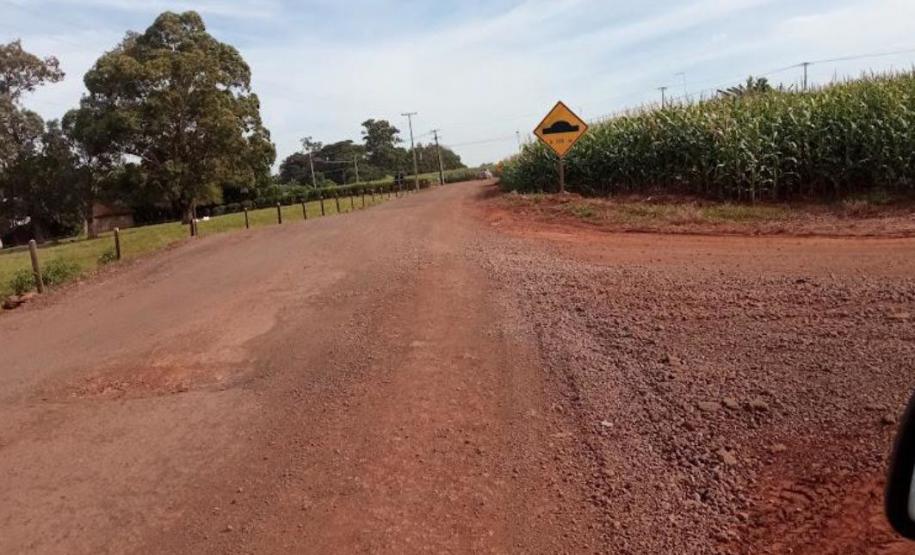 PR-575 entre Palmitópolis e Jotaesse