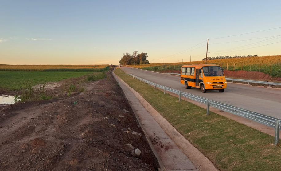 PR-180 entre Goioerê e Quarto Centário com concretagem quase concluída