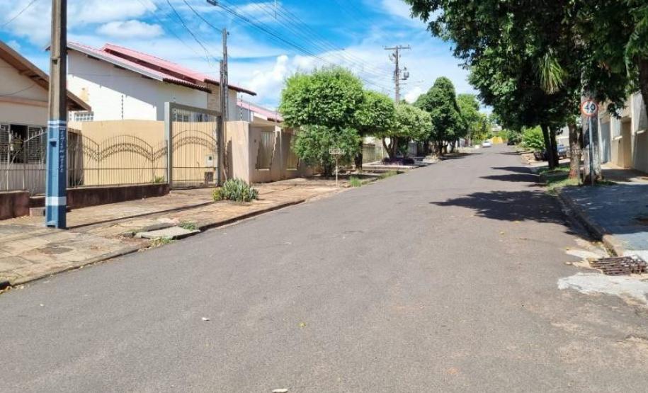 Loanda - Rua Dr. Camilo de Matos