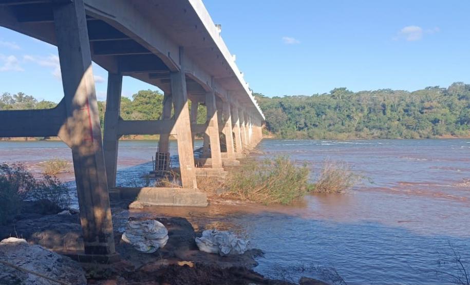 Reforma da Ponte do Rio Ivaí na PR-317 entre Floresta e Engenheiro Beltrão