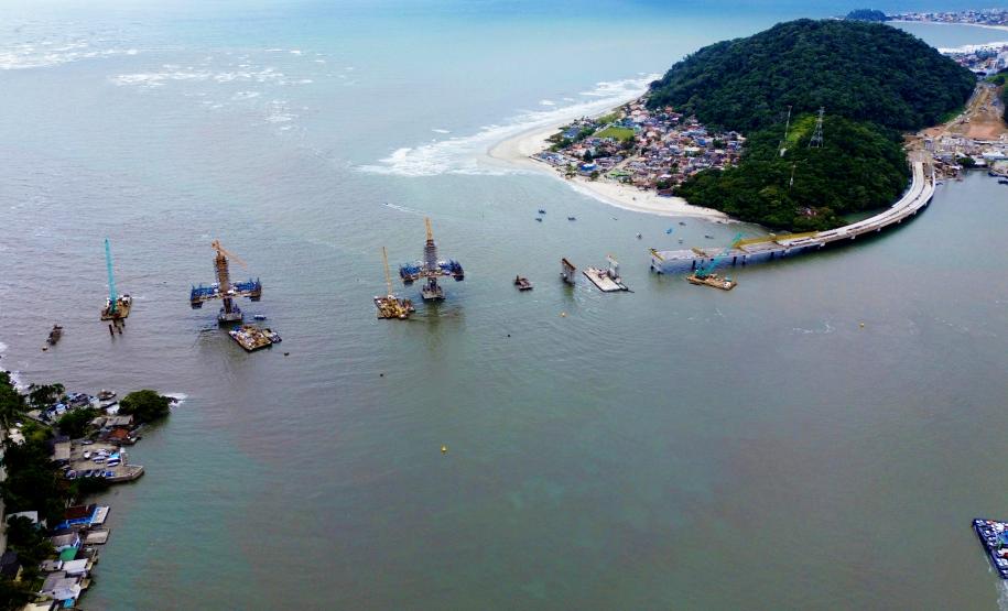Obras da Ponte de Guaratuba em agosto 2025