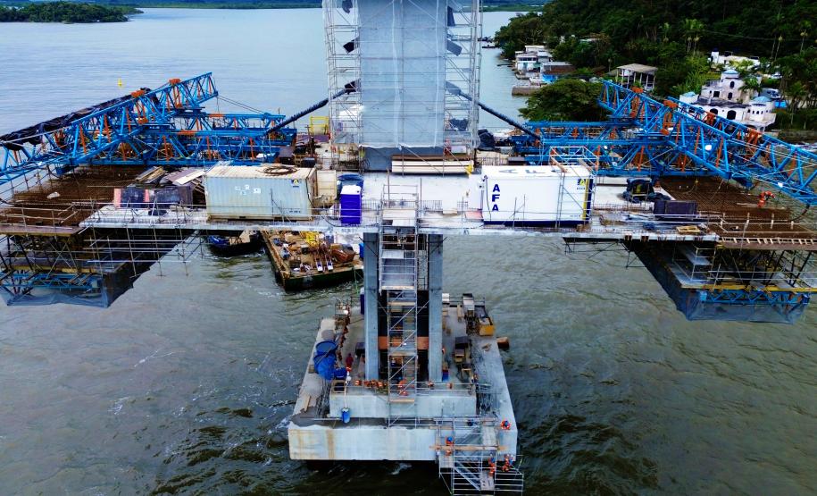 Obras da Ponte de Guaratuba em agosto 2025