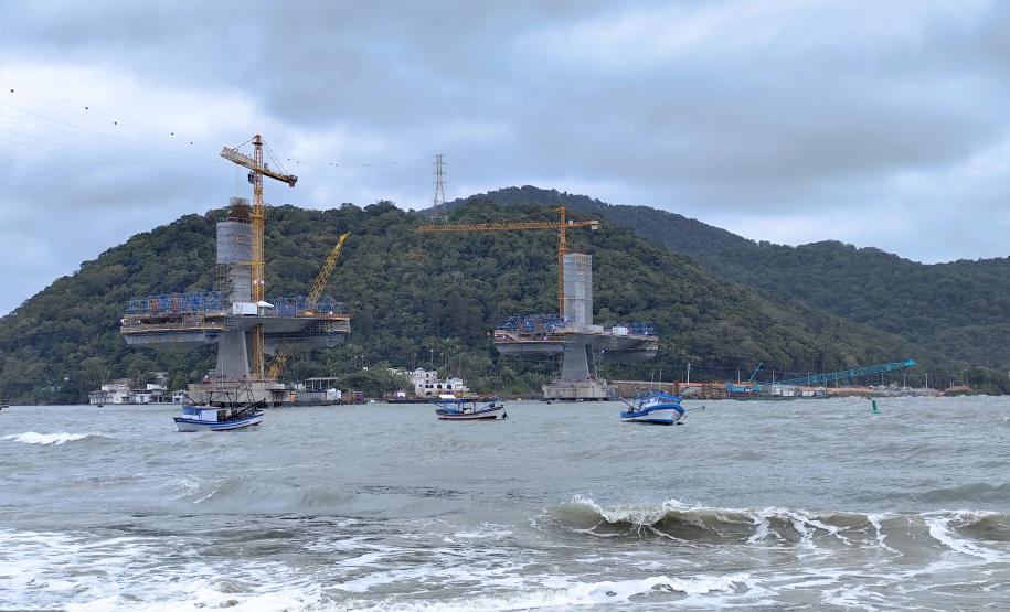 Obras da Ponte de Guaratuba em agosto 2025