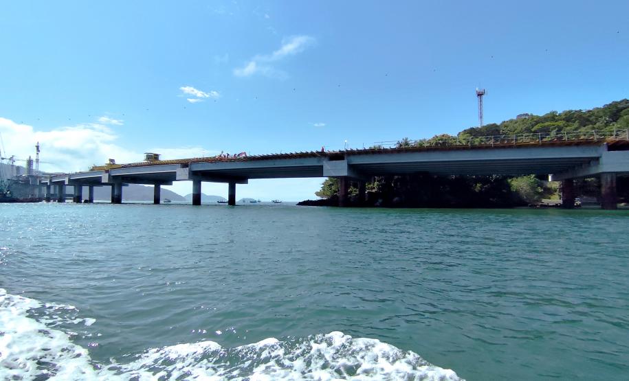 Obras da Ponte de Guaratuba em agosto 2025