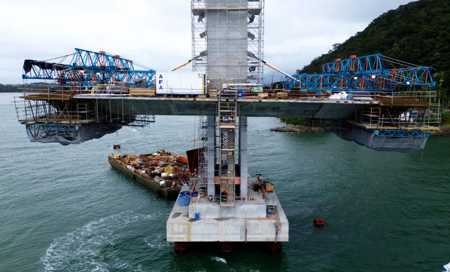 Obras da Ponte de Guaratuba em agosto 2025
