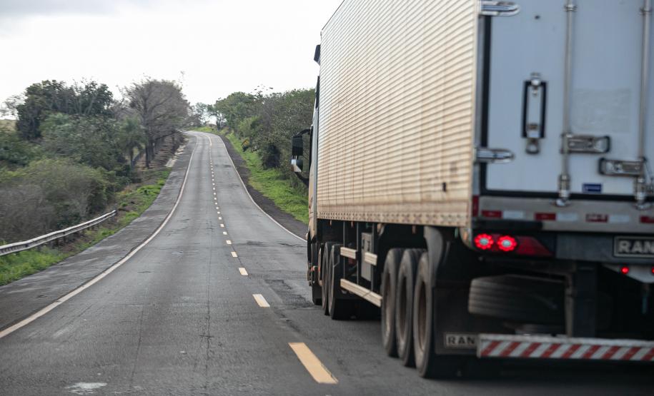 BR-272 em Terra Roxa