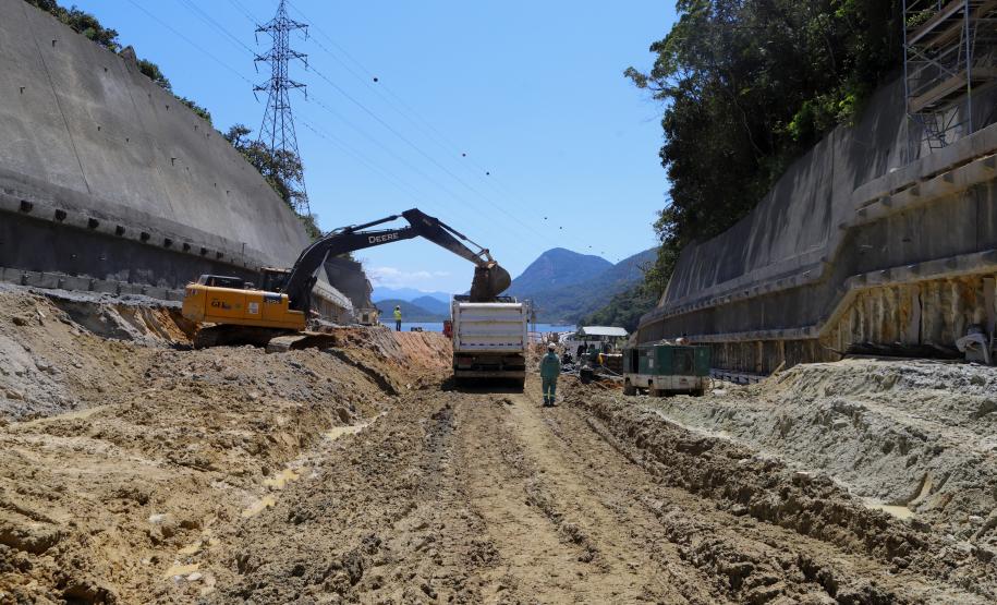 Obras da ponte de Guaratuba e acessos