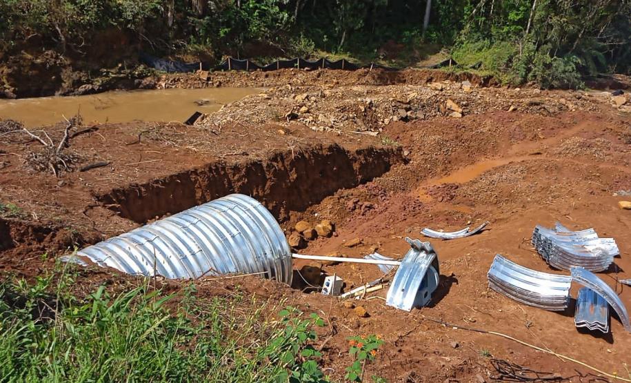 PRC-466 duplicação em concreto entre Pitanga e Turvo