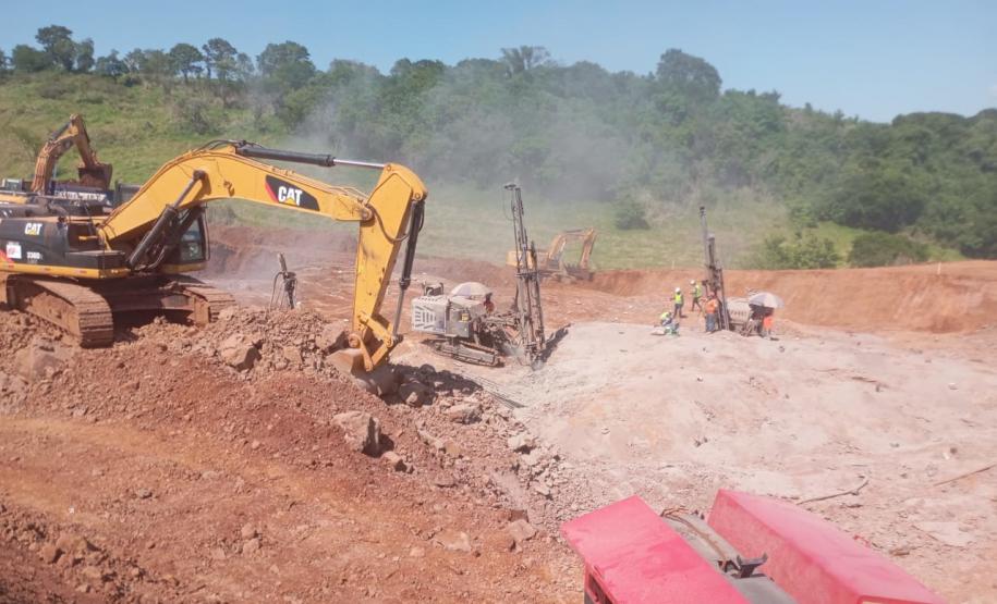 PR-445 entre Lerroville e Irerê