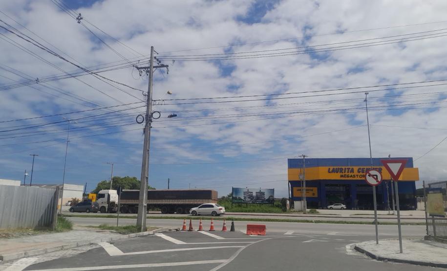 Contorno de Praia de Leste