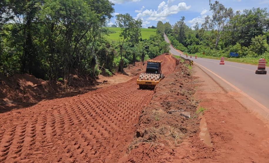 PR-082 recuperação de aterro em Cidade Gaúcha