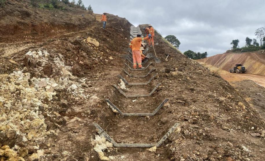 PR-092 pavimentação em Doutor Ulysses