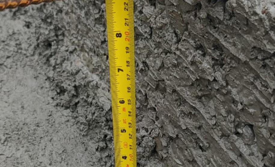 PRC-466 concretagem da pista em Pitanga