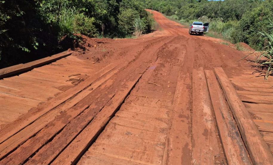 Ponte sobre o Córrego Sarandi - Estrada Sarandi