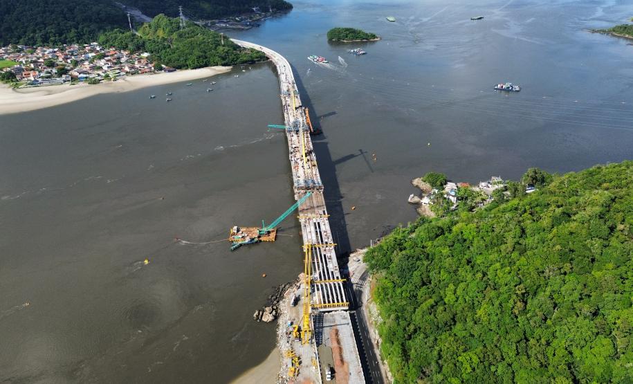 Ponte de Guaratuba chega a 91%