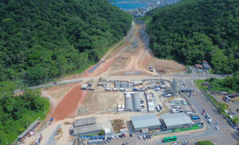 Ponte de Guaratuba chega a 91%