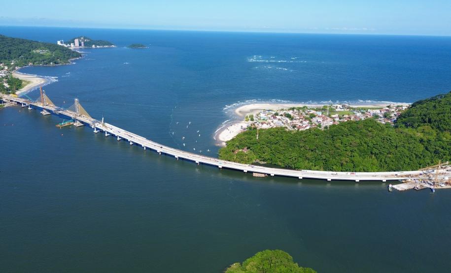 Ponte de Guaratuba chega a 91%