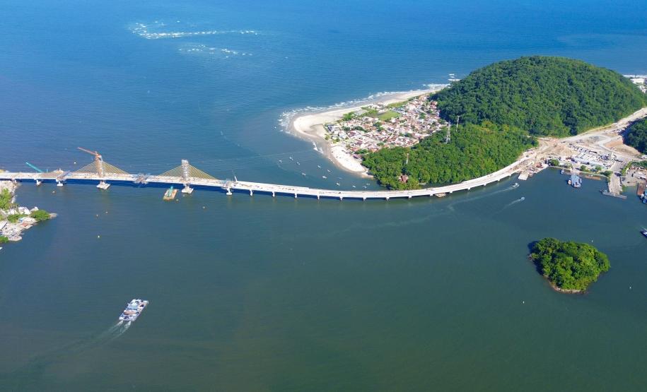 Ponte de Guaratuba chega a 91%